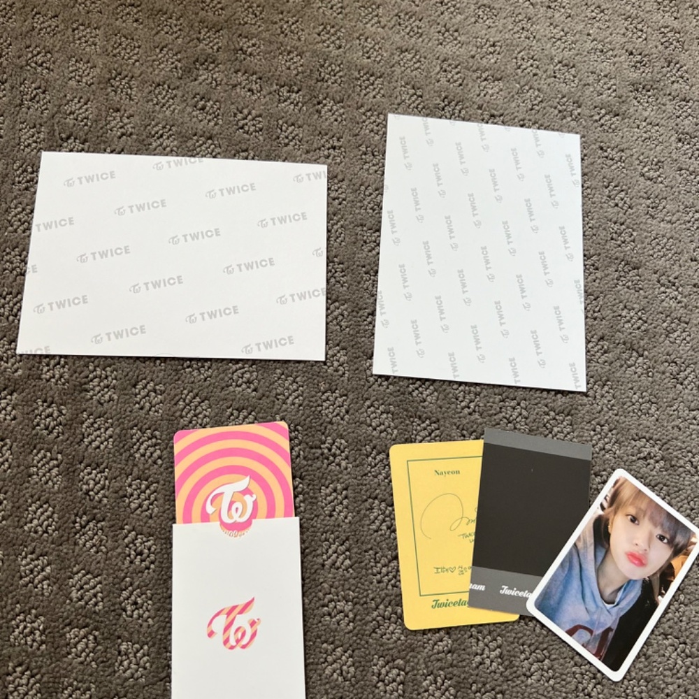 Twice Kpop Photocards - Picture 2 of 2